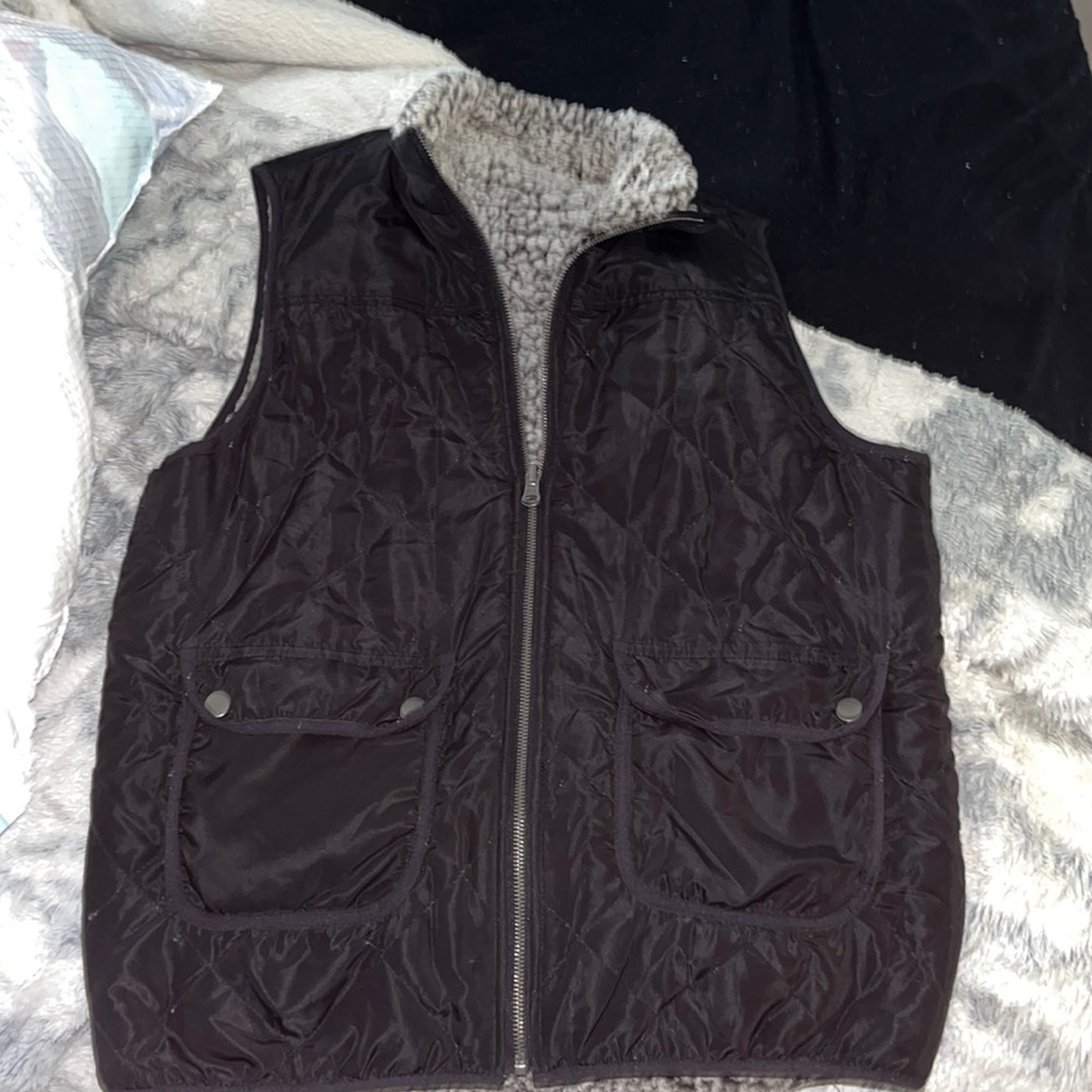 reversible vest